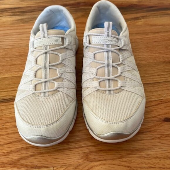 SKECHERS | White Sneakers for Women Size 6.5 - Picture 2 of 9